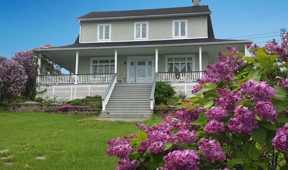 Auberge Gite Maison Des Lilas ラ・マルベー エクステリア 写真